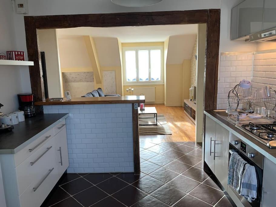 Nevers, Appartement De Standing Proche De La Gare Exterior photo